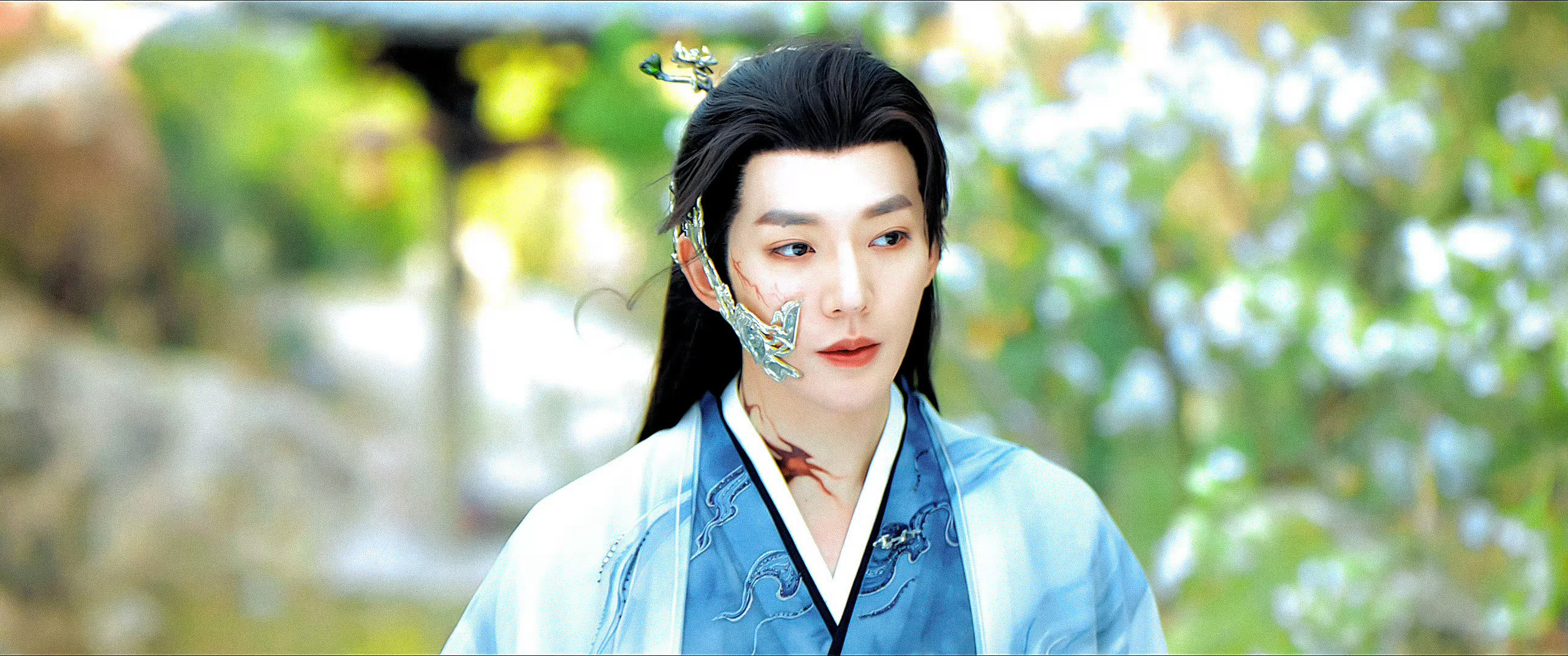 想苏易水了～感觉就像“夏天的风正暖暖吹过”cr：无垠夏夜邓为 ·邓为苏易水 ·邓