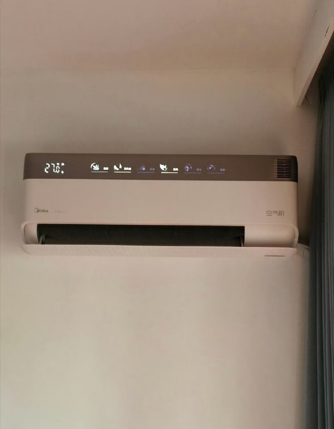 别乱买空调！先看你在不在适配人群里哪些人适合入手AI空调母婴怕直吹、老人嫌遥控麻
