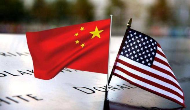 美国最近的操作有点急，先是派C-17战略运输机悄悄飞抵北京筹备，再是美财长贝森特