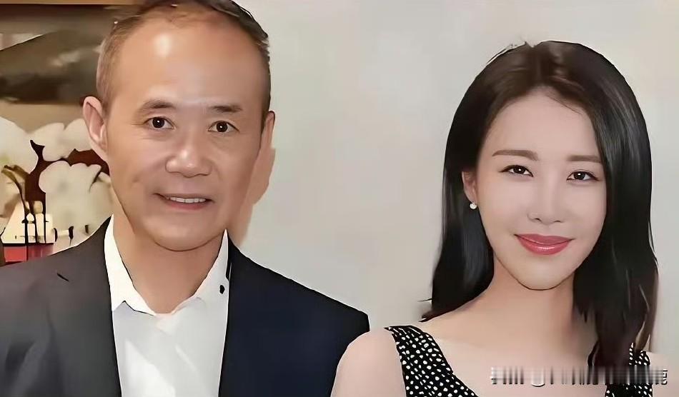 看来王石再会做红烧肉，也挽留不住田朴珺的心。

2026年刚开始王石和他的娇妻田