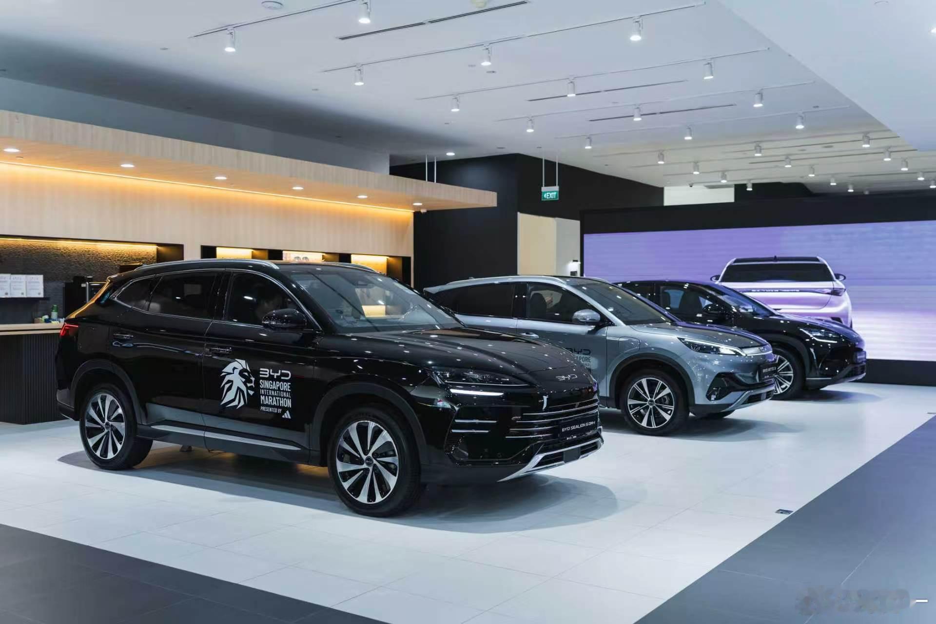 【比亚迪丝路万里行收官，五网四品牌跨国实测】2026丝绸之路万里行·启迪之路在新