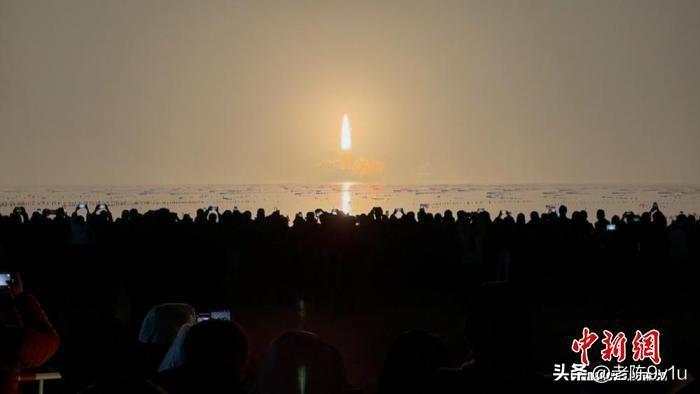 2026年3月22日23时49分，黄海夜幕被一道橘红色尾焰划破——捷龙三号遥十运