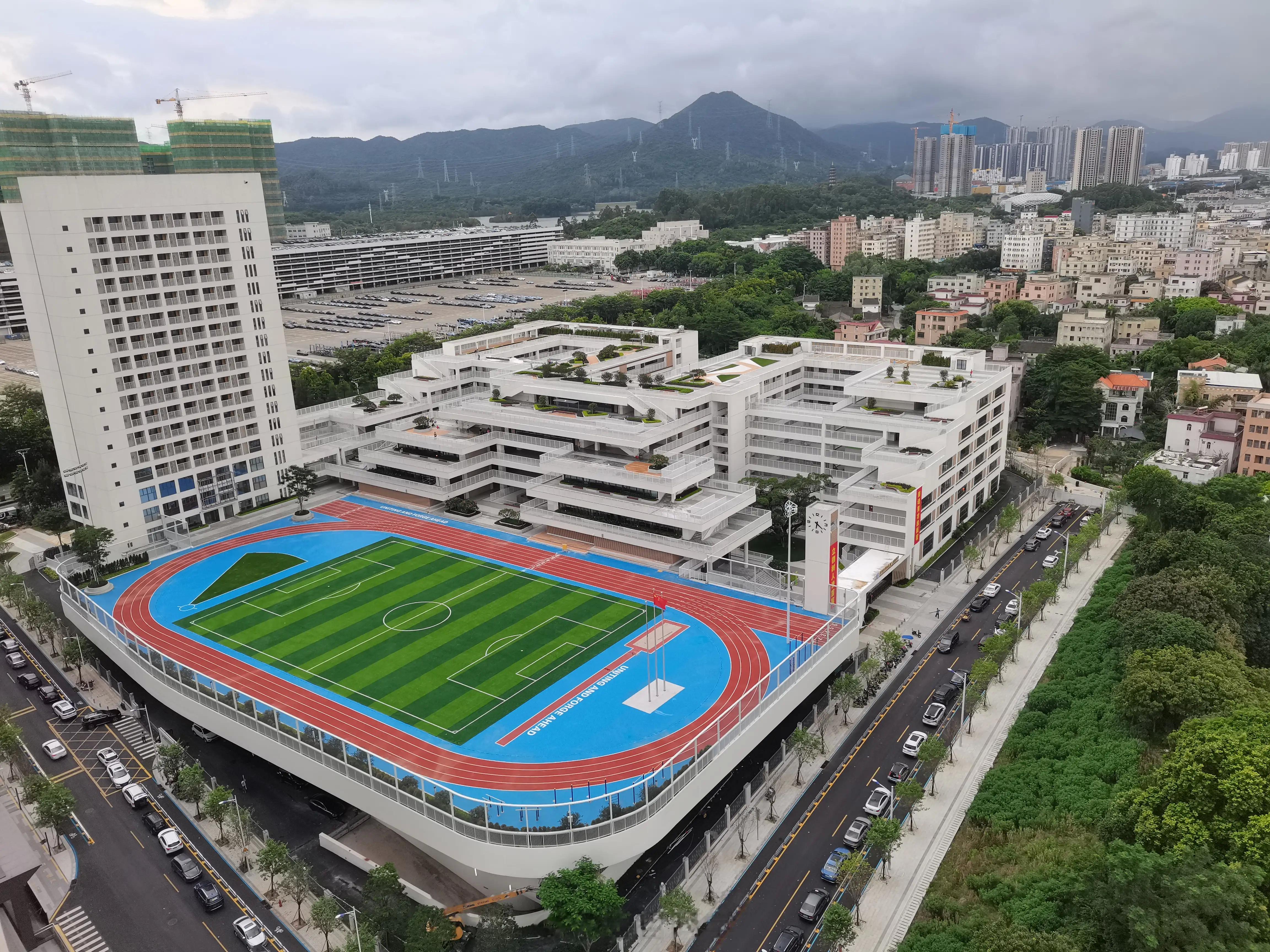 深圳的小学，漂亮吧！ ​​​