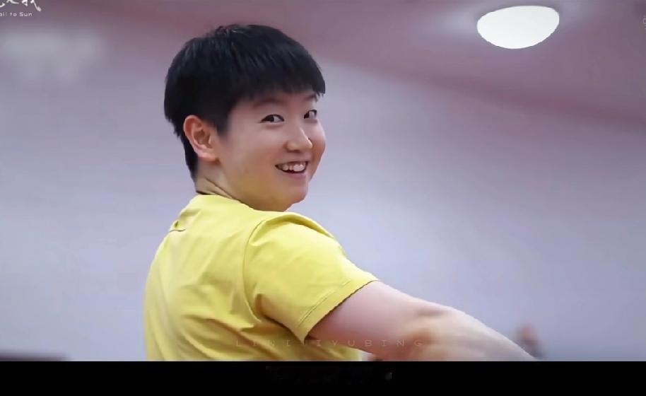 孙颖莎：备战伦敦世乒赛，用“全力以赴”诠释最好的自己
 
距离伦敦世乒赛开赛仅剩