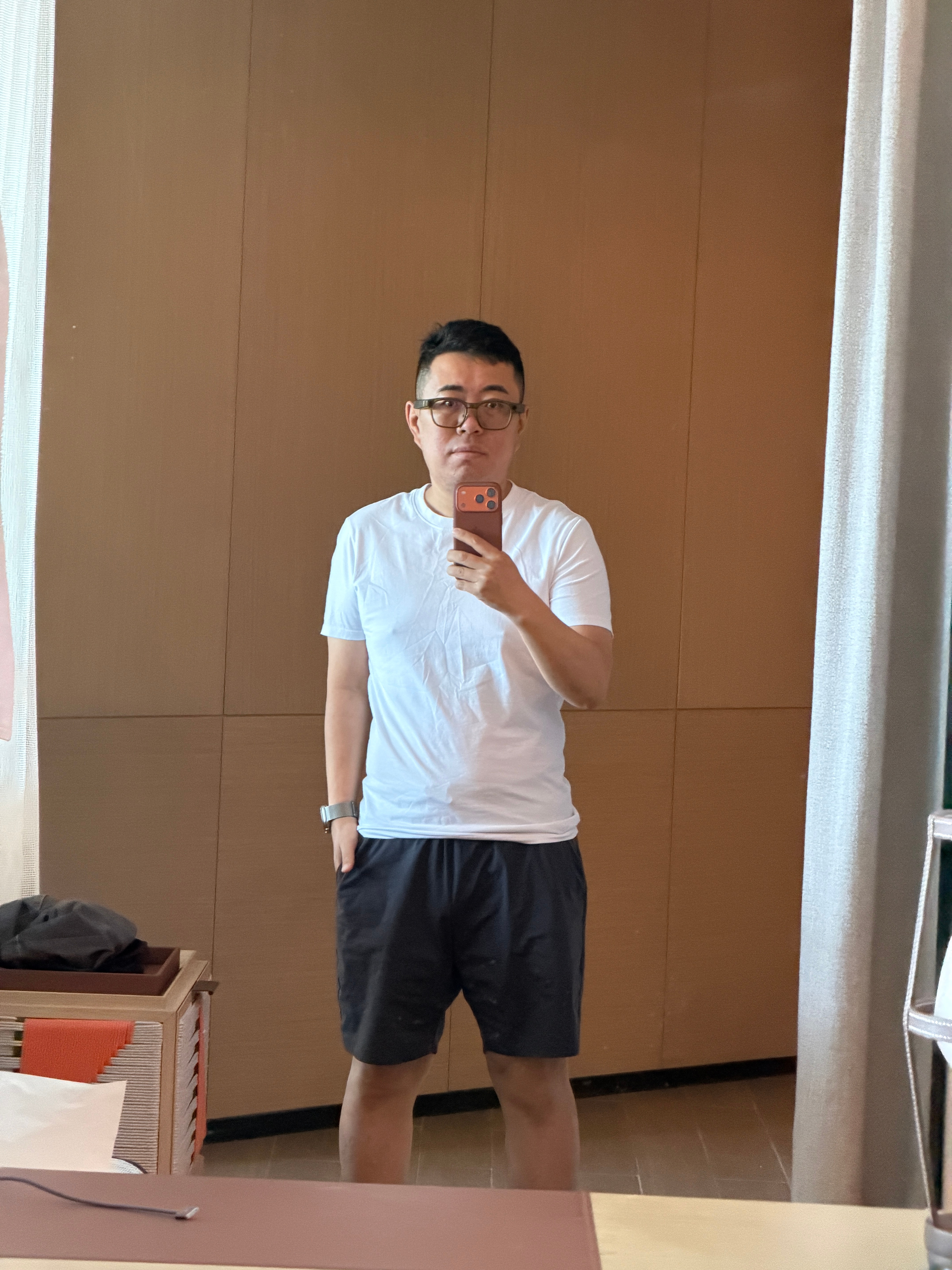 最近下来个指标，不买车就是难受……这小半个月睡的很差，晚上反复琢磨，各种选配。目