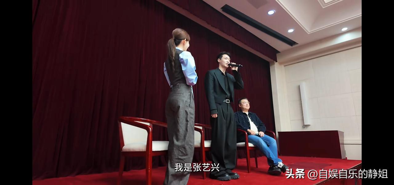 理记依旧硬刚张艺兴，连发三条微博，坚持佐证张艺兴被软封，并喊话张艺兴和国话和解道