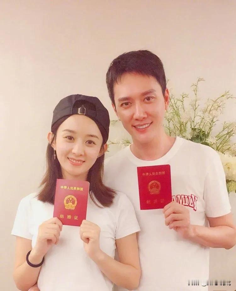 赵丽颖和奚梦瑶有一个共同点：同样是嫁入豪门，领了结婚证，生了个儿子，两三年了却一