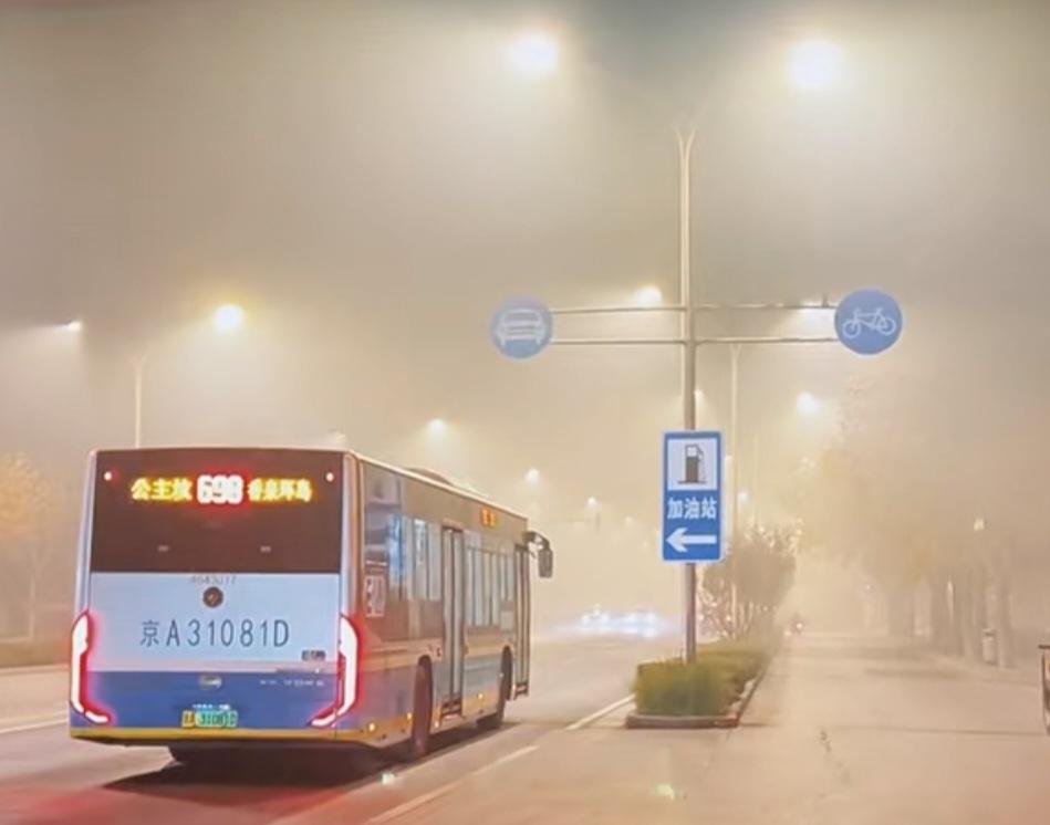 熟悉的味道又回来了！

昨天和今天，全世界都能看到14个月一轮转的超级月亮。
