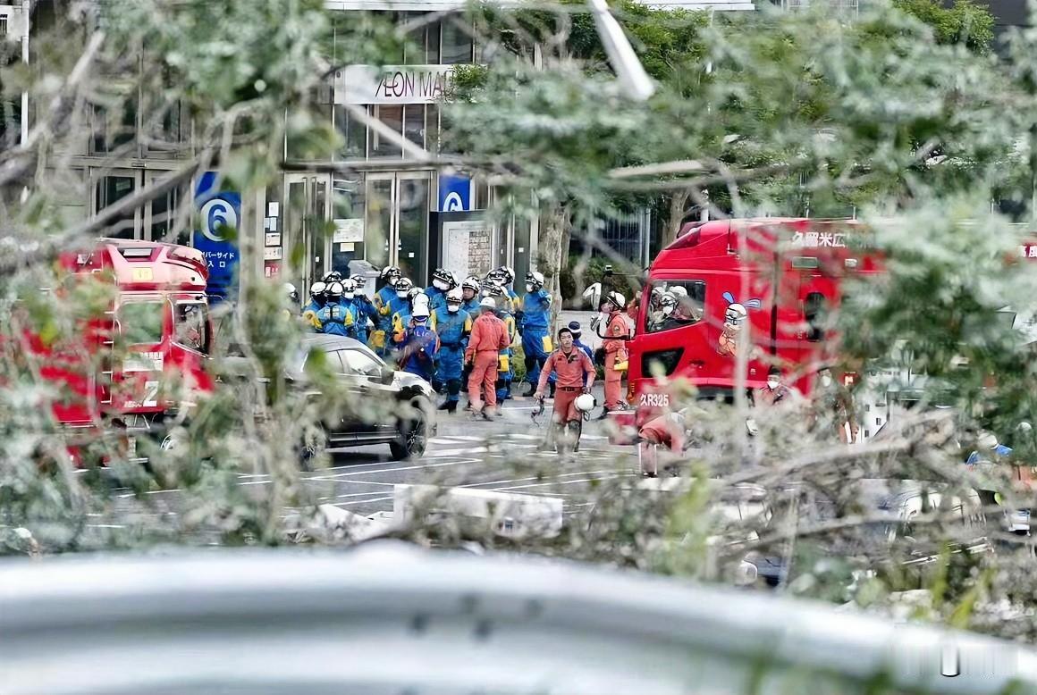 最新消息！日本7.1级地震已经确认造成3人死亡。刚刚，日本共同社等多家媒体发布快