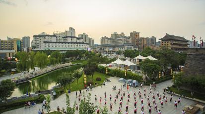 今天咱们聊一所特别值得关注的学校——陕西邮电职业技术学院。
为什么要聊它？因为很