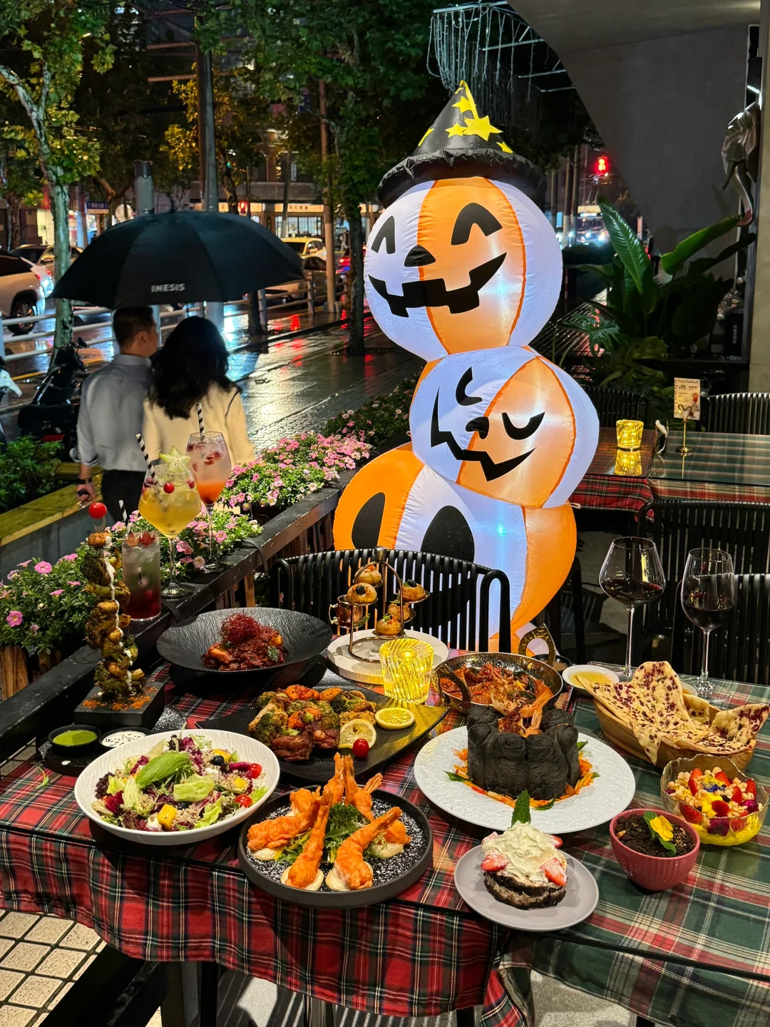 在上海吃到的漂亮饭🎃👻氛围感拉满了！！
