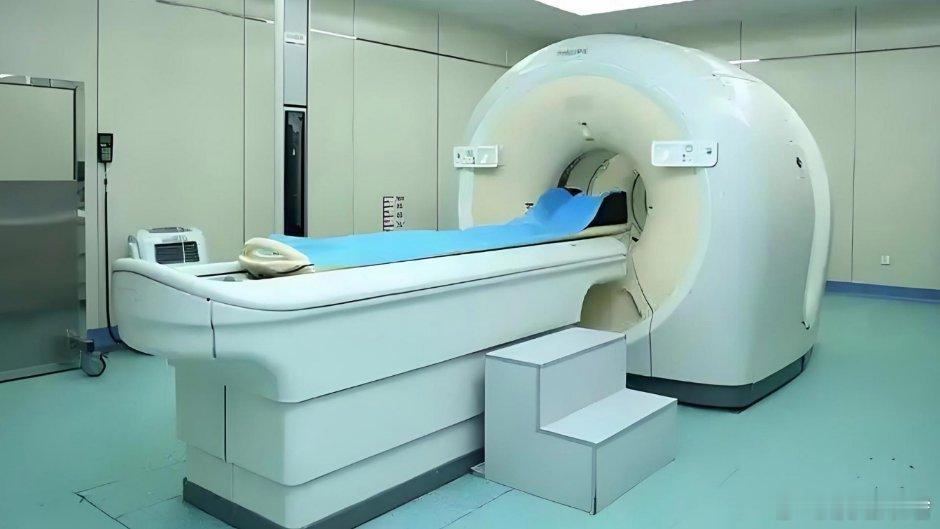 这大爷有喜了 咱们得恭喜恭喜啊......《73岁男患者被诊断为宫内早孕,医院回