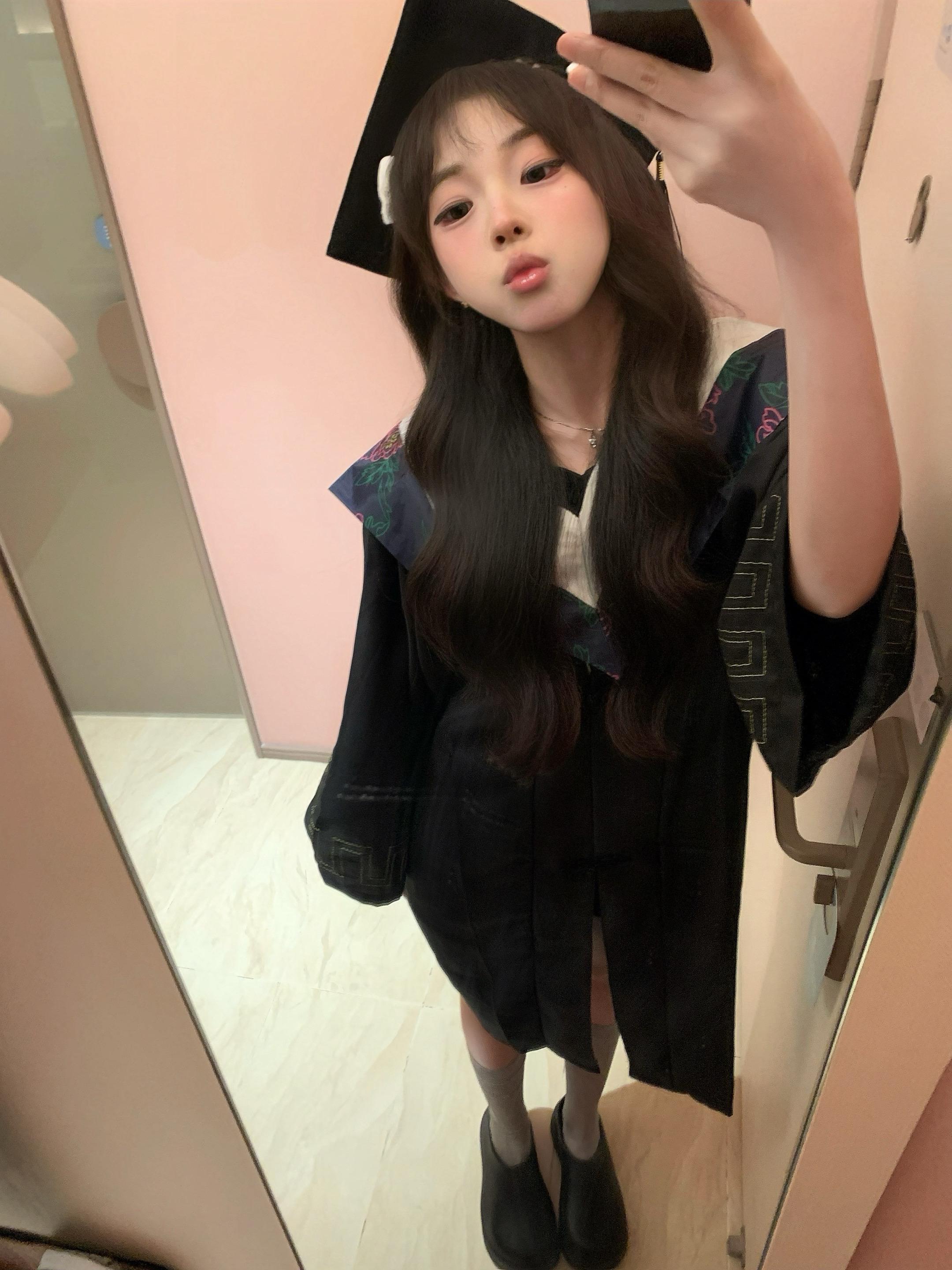 预备毕业中…🎓🪽。