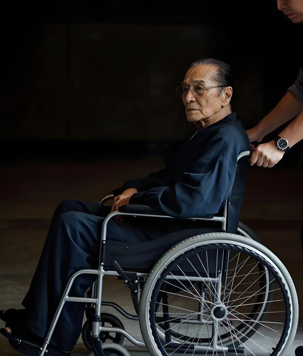 谢贤离世以后，很多人重新注意到他坚持多年的一个饮食习惯：为了控制身材，他早上基本