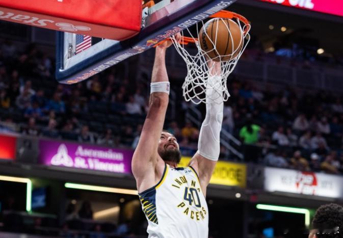 凌晨NBA乐透抽签现场，快船凭借祖巴茨交易喜获步行者的5号签（5-9顺位给快船，