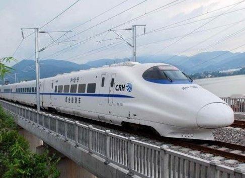 回顾当年中国高铁引进谈判的几个瞬间。“谁敢跟外国人接触，就不要干了！”谈判伊始，