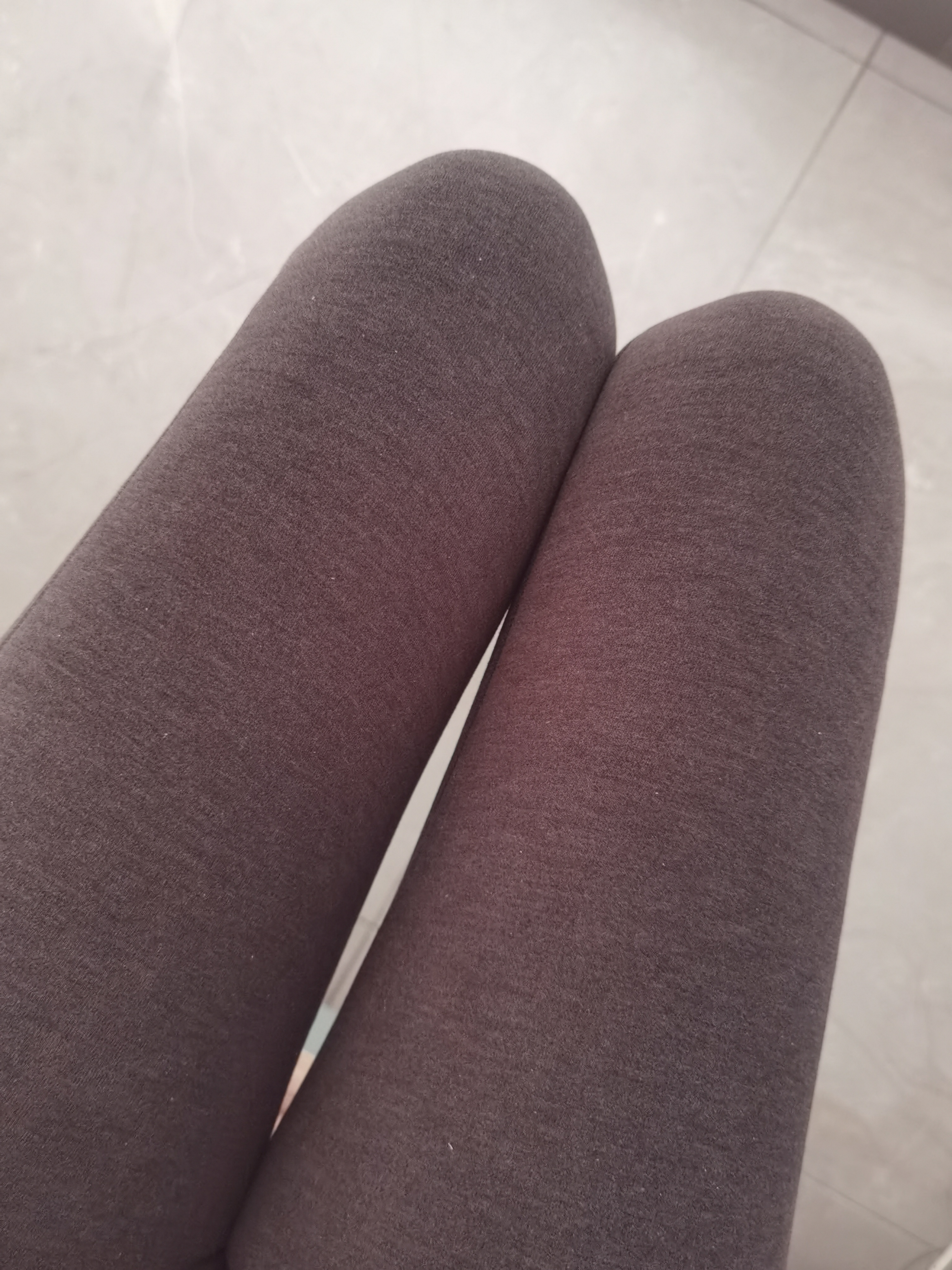 不知道15号的北京冷不冷，买了一条超厚的棉裤[哈哈] ​​​