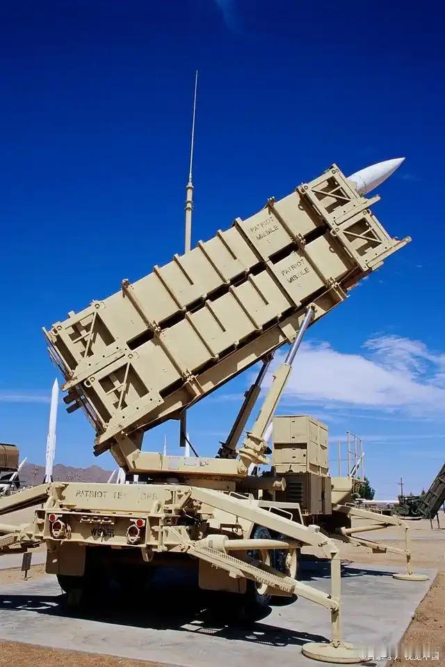 特朗普发愁了，售台这批110亿美元的武器可能完不成了，运输都成问题了。


20