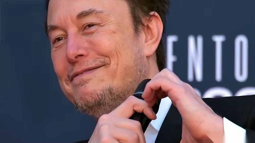 马斯克怒掀五角大楼桌子 中国2.5倍发电量碾压美国

马斯克当着美国五星上将的面