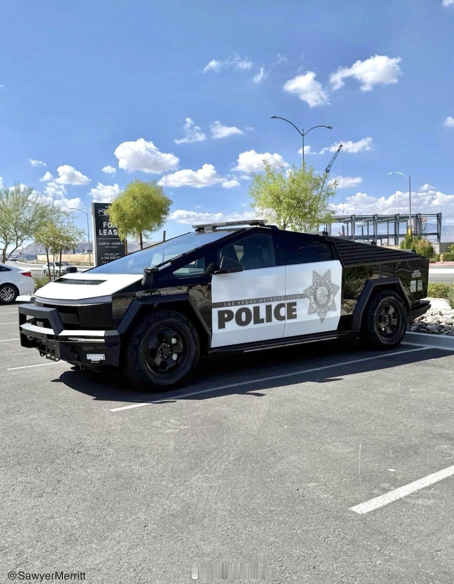 拉斯维加斯都会警察局已开始接收首批10辆特斯拉Cybertruck组成的全新车队