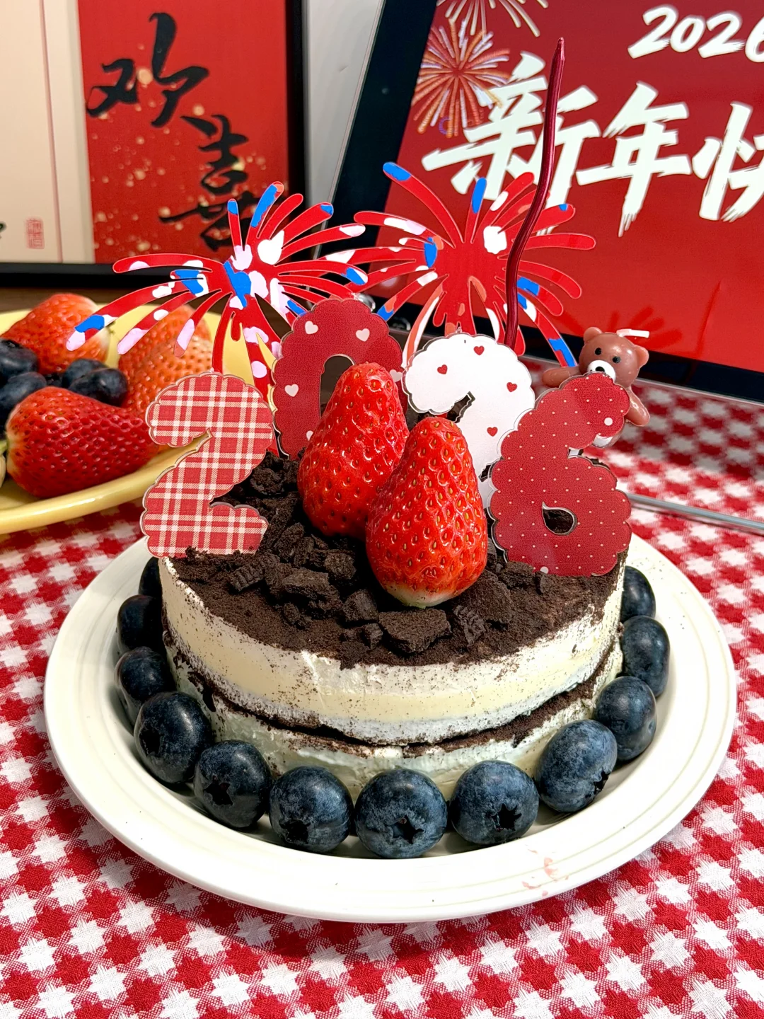 不知道 我diy的新年蛋糕很曼妙