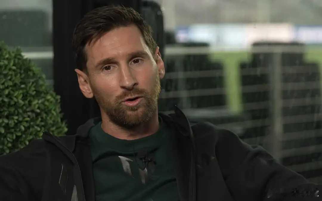 梅西：我曾独自去河床试训；除了足球最喜欢独处当地时间1月6日，在接受LUZU T