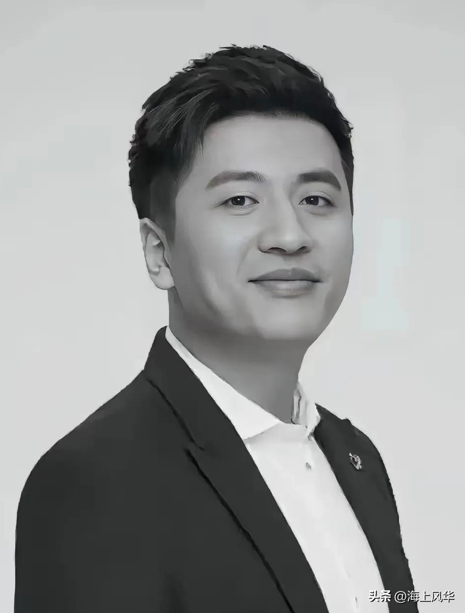 我在猎头公司上班的闺蜜，
她告诉我，
张雪峰说的几乎全是真实的现实，因为我们普通