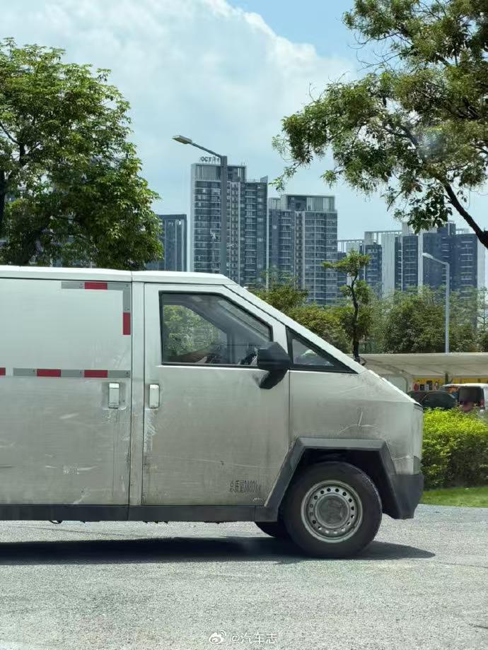 这角度像极了某款美国车[捂脸][捂脸][捂脸]大家评论区说答案