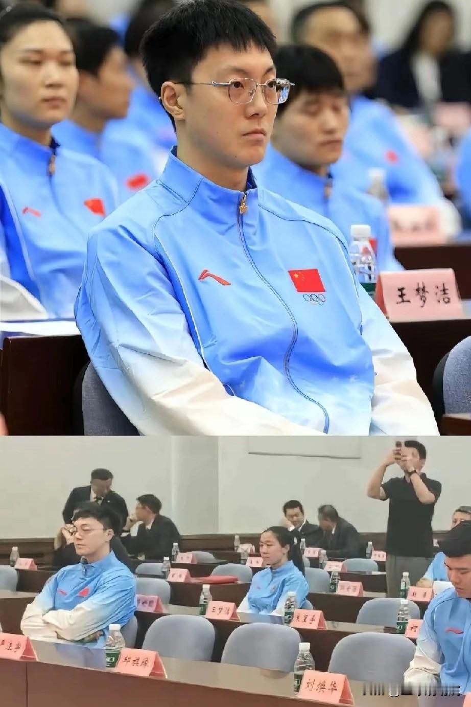 胡明轩和郭士强作为代表参加亚运会动员大会！

这也是胡明轩作为球员参加的第二场动