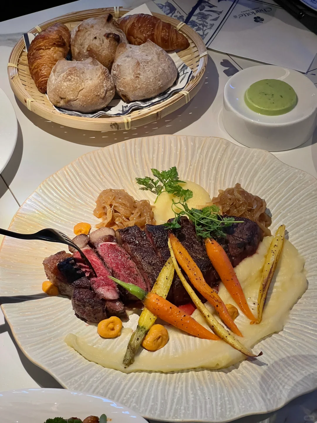 上海顶楼法餐厅！好有格调啊啊！！！