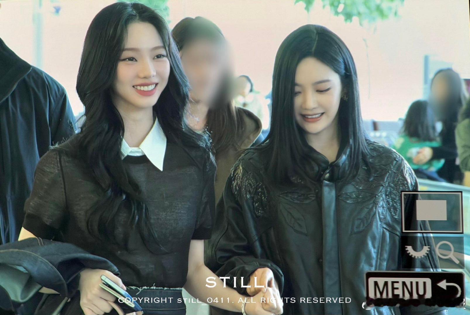 宁艺卓柳智敏宁艺卓机场出示护照宁艺卓柳智敏机场出示护照 柳智敏宁艺卓机场出示护照