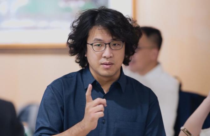 5月16日，特朗普刚在访华后明确表态不希望台湾走向“独立”，话音未落，“台独”顽