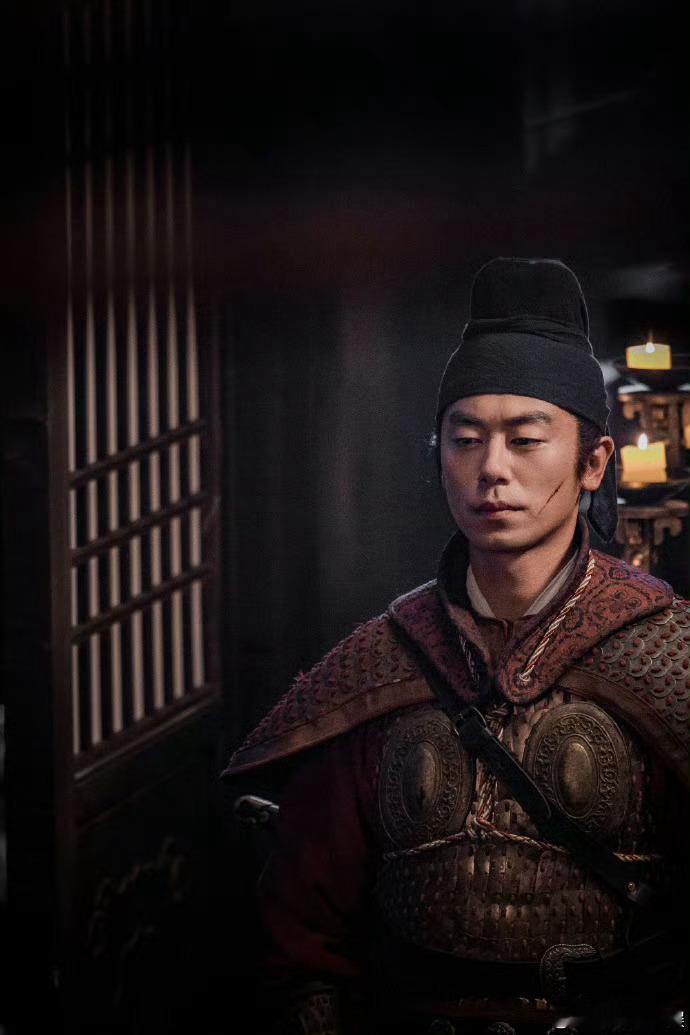 朱亚文人生第一个奖朱亚文金鹰奖最佳男配，居然是朱亚文人生第一个奖 ​​​
