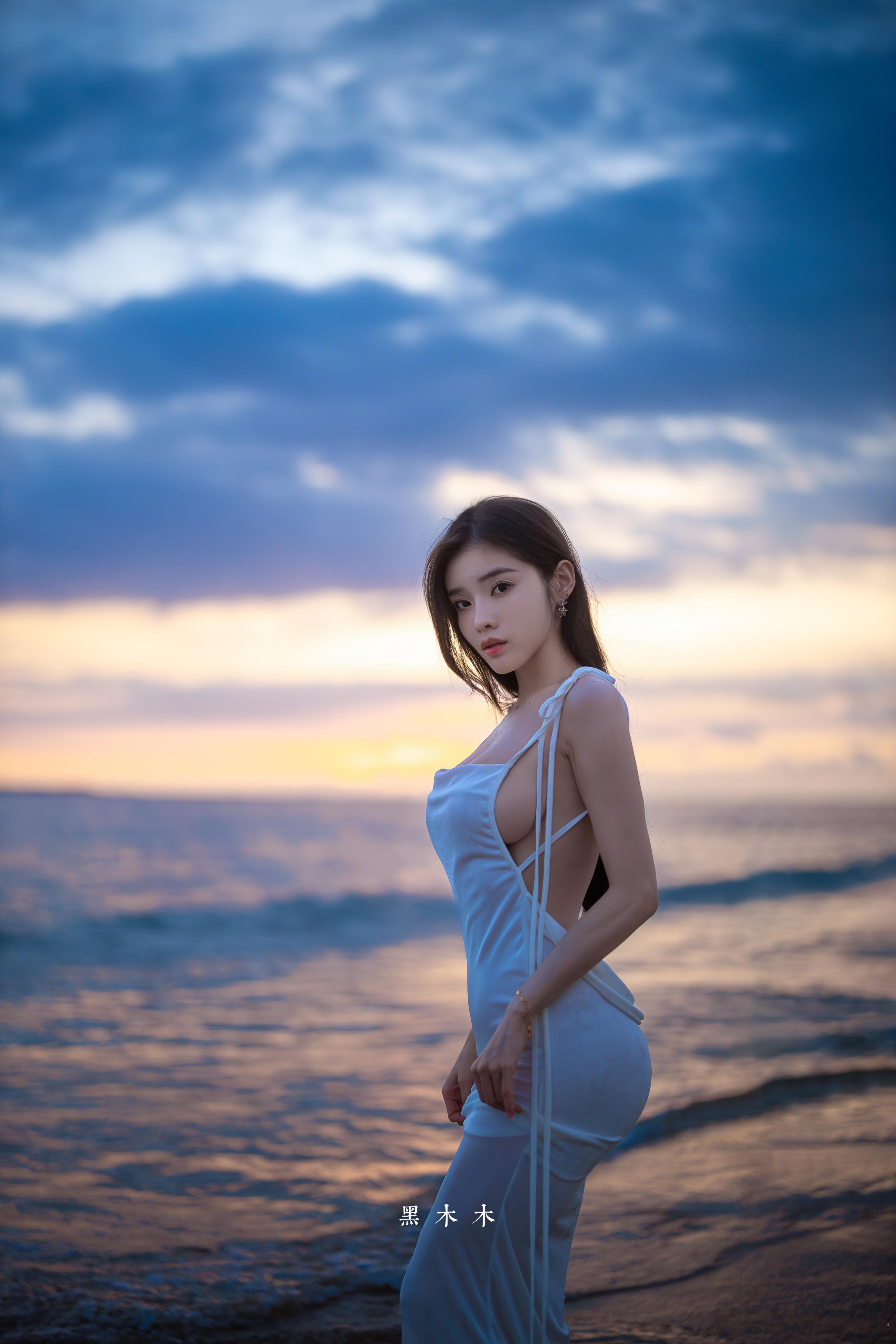 七夕快乐才情功力，不及真挚要紧。大家七夕情人节快乐哟～ ​​​