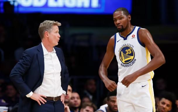 十年弹指一挥间，勇士73胜传奇依旧熠熠生辉！正值金州勇士创造73胜9负历史纪录十