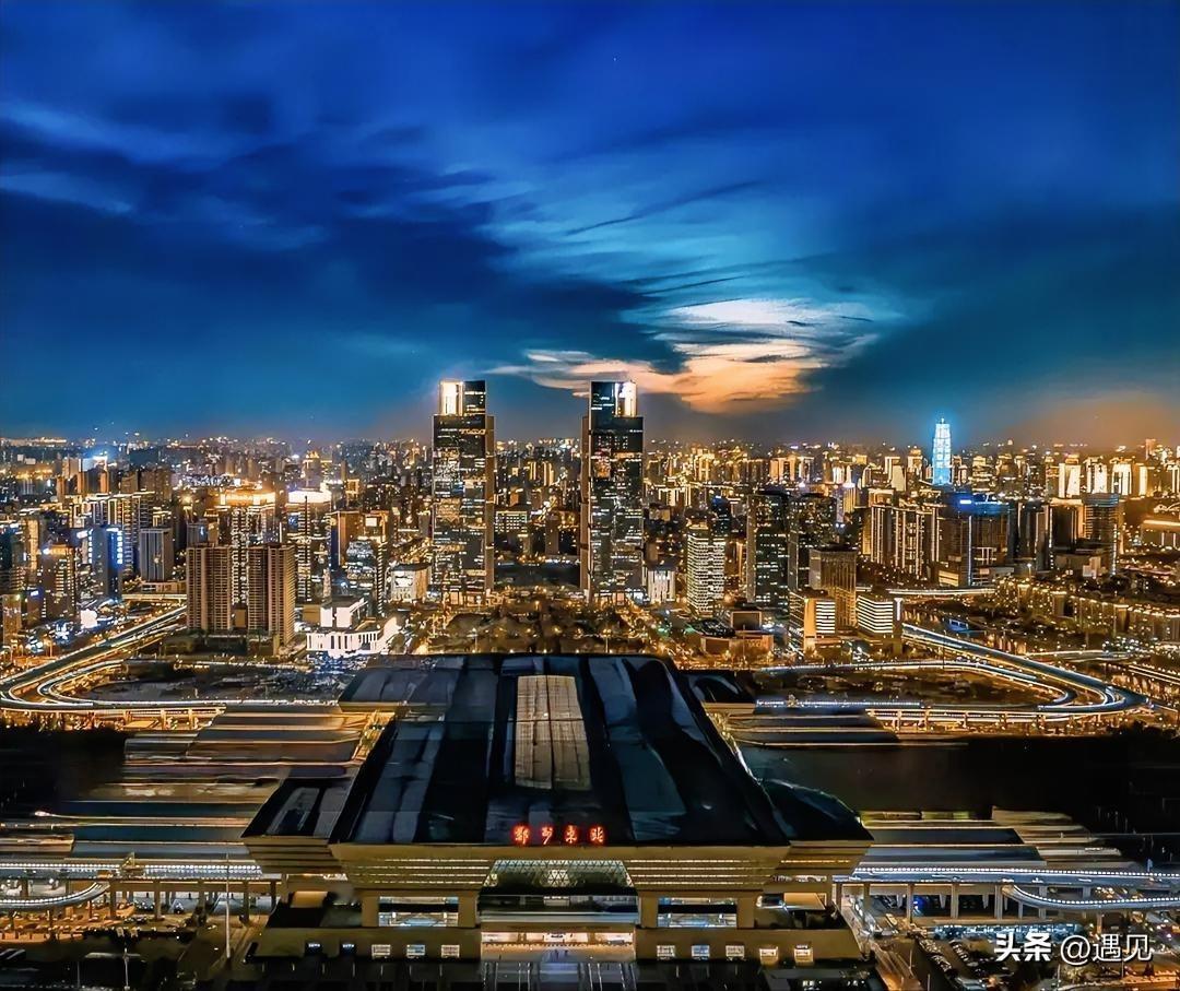 2026年楼市预测，拐点来临，反弹将是大势所趋！
一线城市将率先开启反弹的势头！