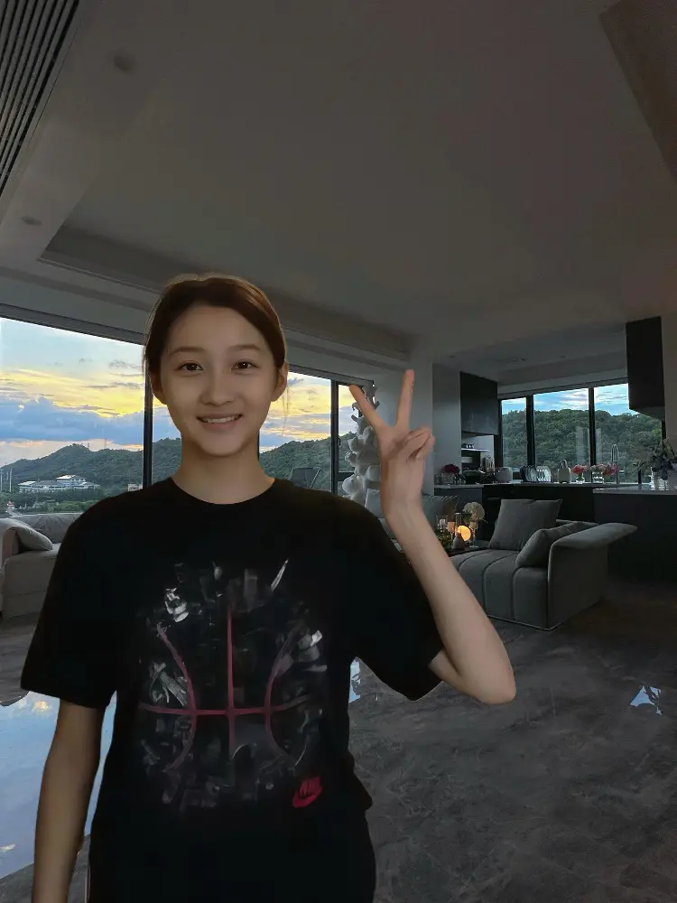 鹿晗是真男人 没想到我姐也是真女人关晓彤
