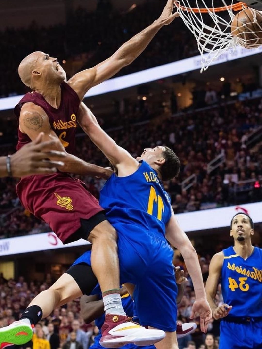 经典的隔扣瞬间dps machine labnbaNBA