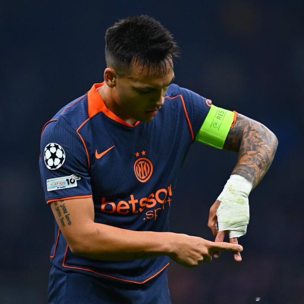 最终国米2:1战胜了对手国际米兰热点现场 大家觉得国米今天表现如何？[允悲][允