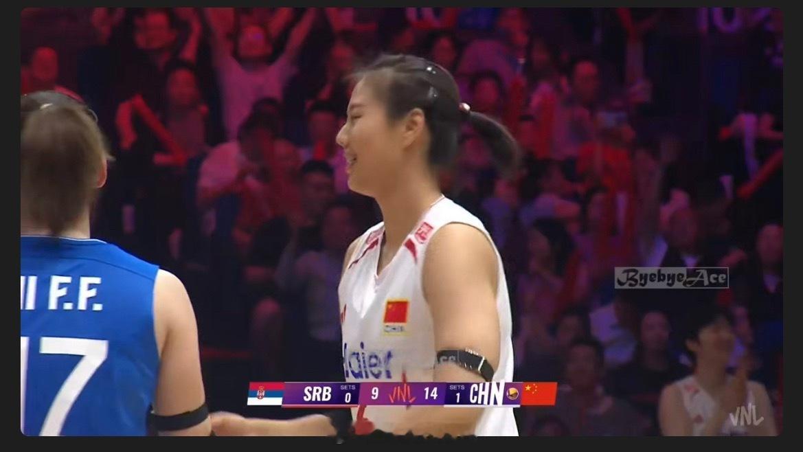 女排中国女排vs塞尔维亚女排 龚翔宇连下两分