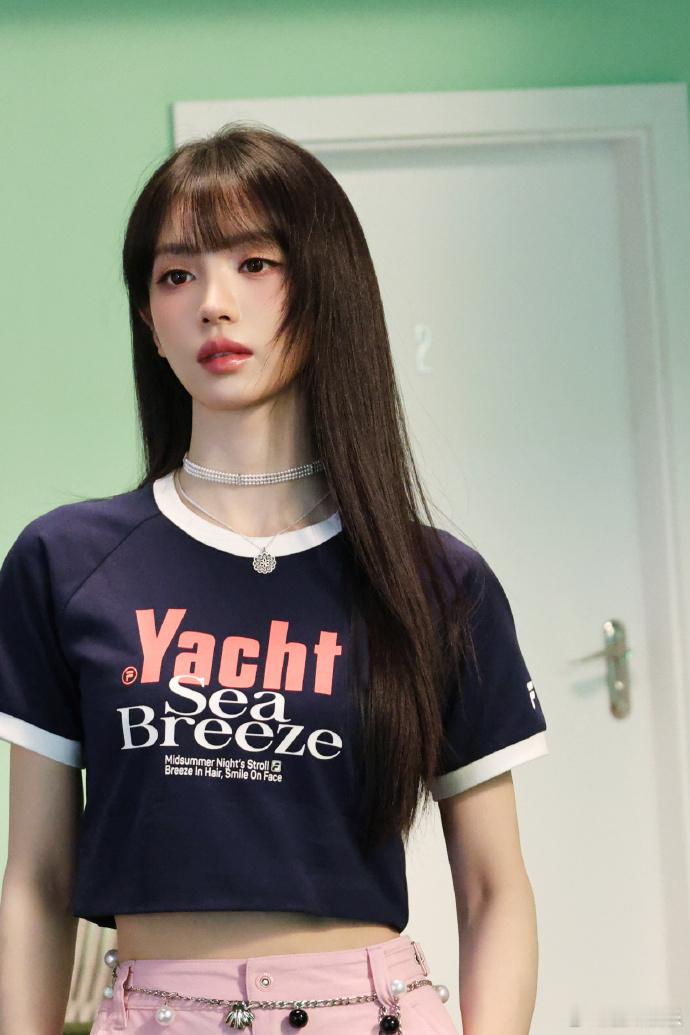 不知道田曦薇和洋娃娃有什么区别不知道田曦薇和洋娃娃的区别 田曦薇完成洋娃娃来的好
