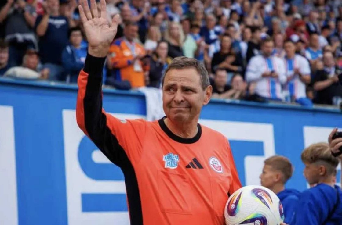 当拜仁高层对裁判发起言辞攻击时，整个德甲都会为之震动。近期，赫内斯、德雷森和海纳