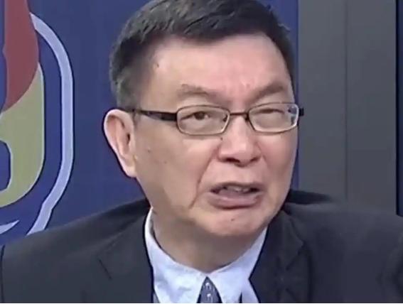 台湾名嘴苑举正曾说：大家有没有发现，这次大陆和日本的外交事件，所有国家没一个敢站