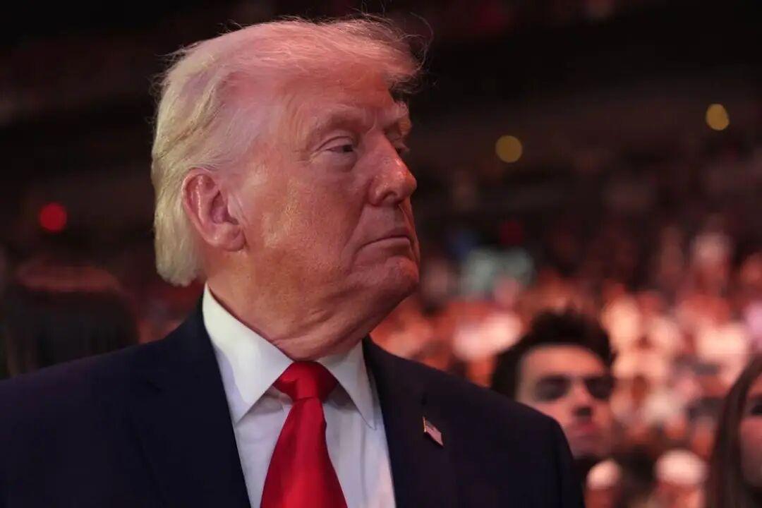 美伊谈判在周日凌晨提前结束。据美国匿名官员透露，双方未能在美国设定的六个“红线”