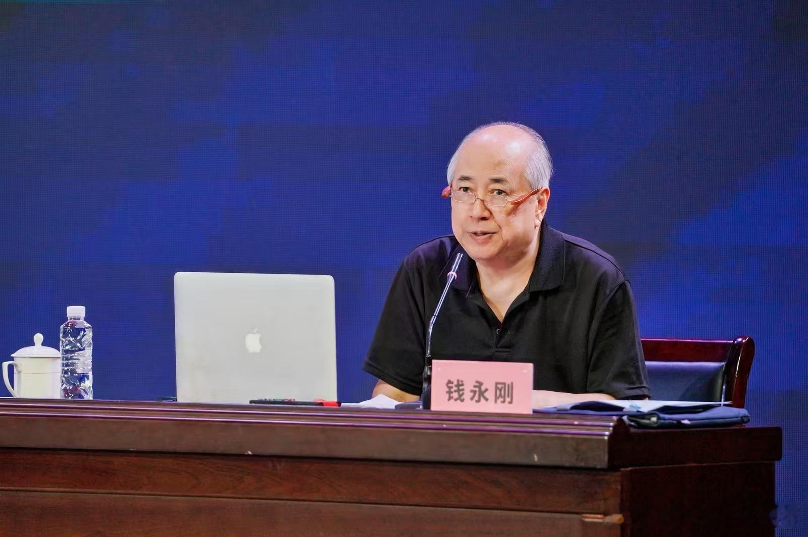 2026年海南省百场科普进校园活动启动科学精神照亮自贸港少年科学梦       