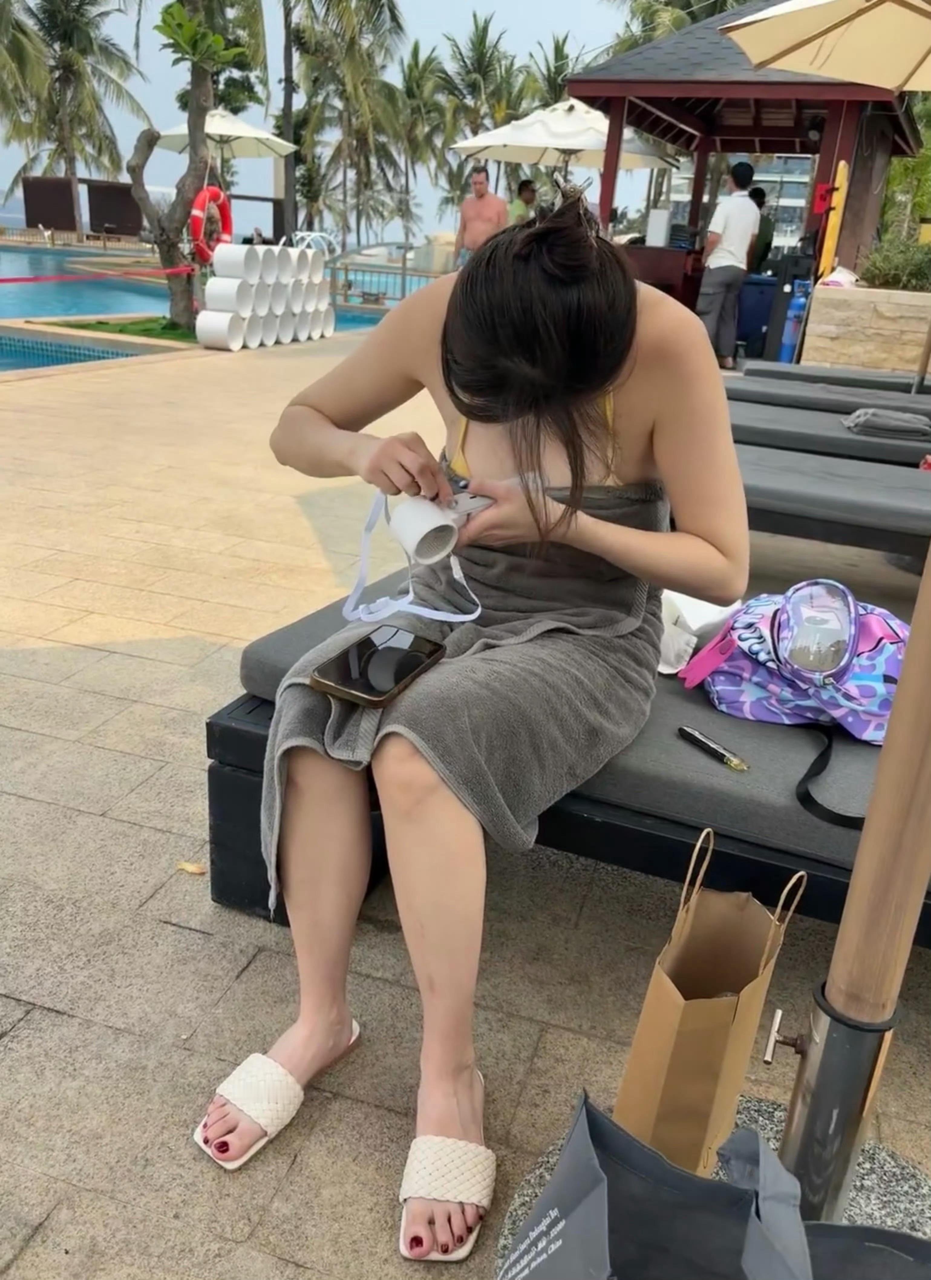 海边还是好玩 ​​​