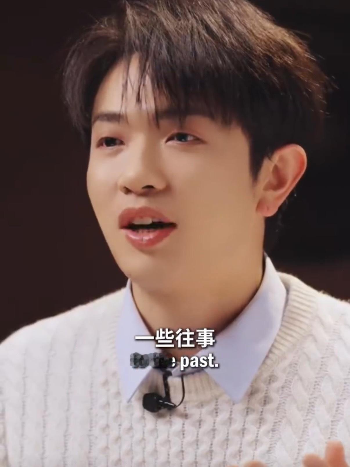 颜人中说喜欢音乐是拦不住的喜欢音乐爱音乐这个事情是拦不住的，颜人中说大家都为了华