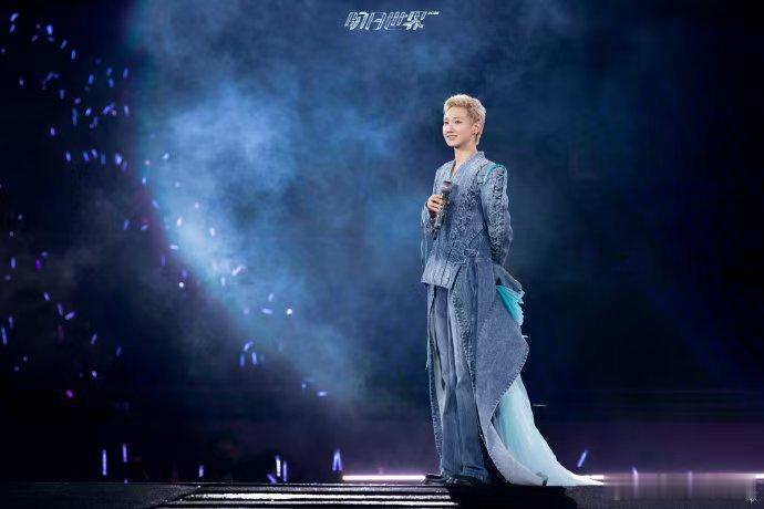 汪苏泷祝7月份巨蟹座生日快乐 汪苏泷祝阿根廷队夺冠 谁刷到现场直接被双倍惊喜砸中