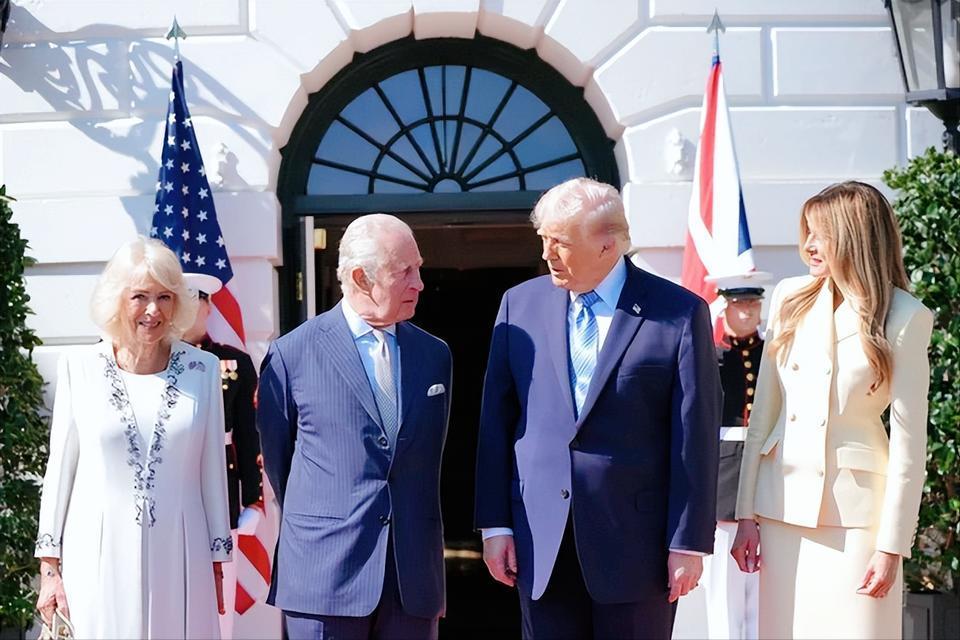4月27日，英国国王查理三世到访白宫，英国官员不希望国王与特朗普谈话时记者在场，