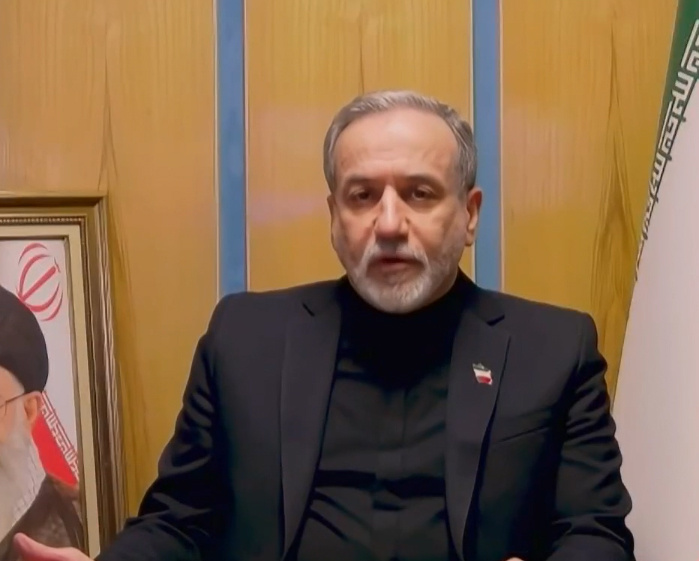 【#伊朗外长披露最高领袖身体状况#】据《耶路撒冷邮报》报道，当地时间3月14日，